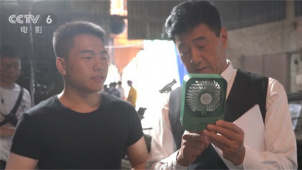 电影《护卫者2》云南西双版纳热拍 于荣光热心传授拍摄经验