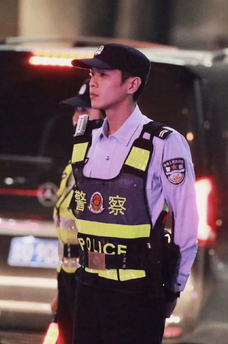 中国警察张若昀图片