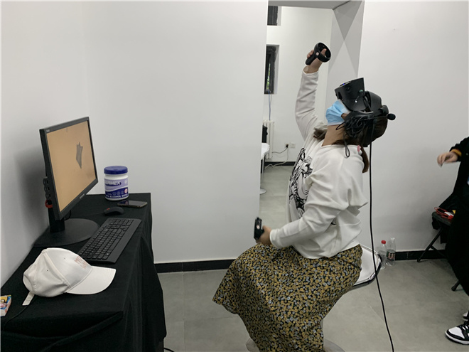 北影节VR单元展映首日爆满 科技艺术交融实力圈粉