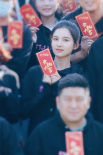 《打火机与公主裙》开机！陈飞宇痞帅张婧仪甜美
