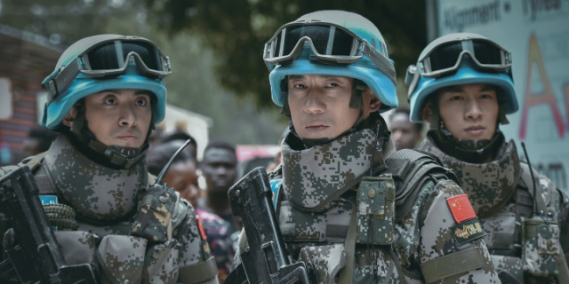 《中国蓝盔》导演宁海强：维和战士身怀十八般武艺