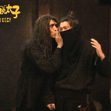 李茂扮太子