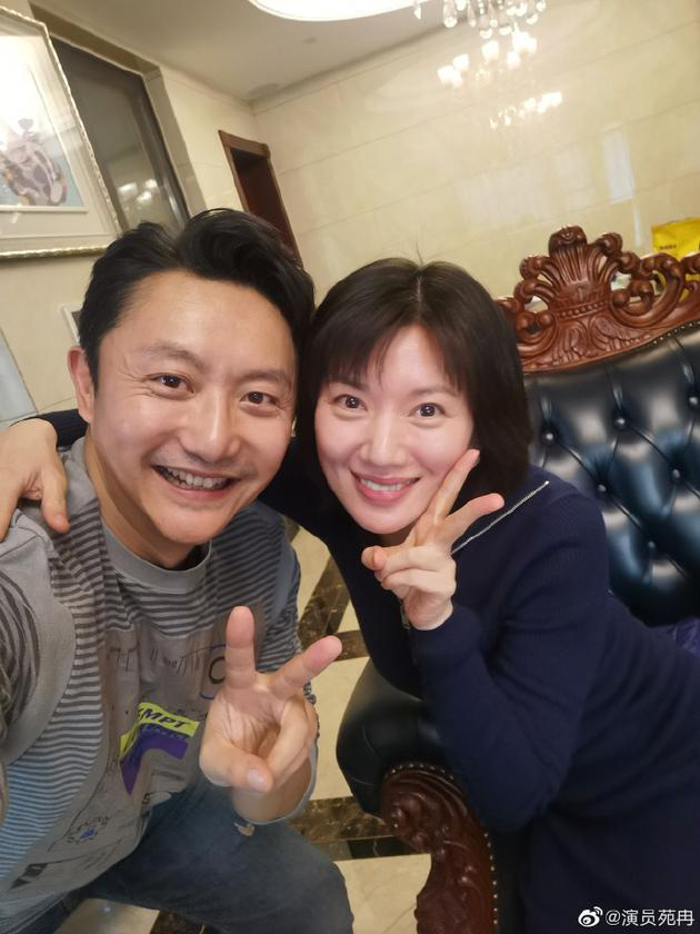 苑冉與涂松巖合照