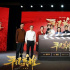 李冰冰馮紹峰演繹“平凡人英雄事”“新疆?dāng)啾勰泻ⅰ本仍论E改編電影《平凡英雄》在烏魯木齊開機(jī)