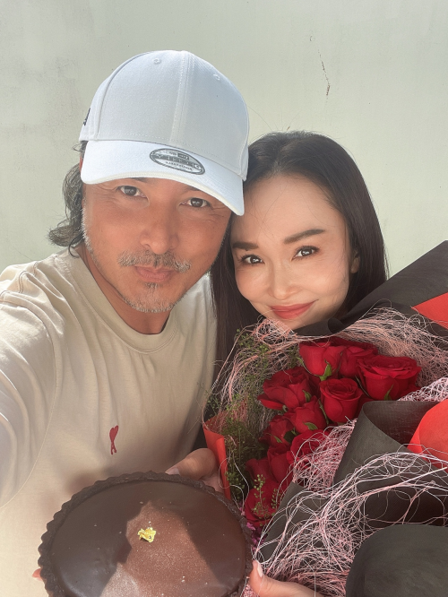 一直很甜！范文芳曬照紀念與李銘順結婚十二周年