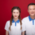 国安足球俱乐部徐云龙老婆比自己小十岁，可照片越活越年轻