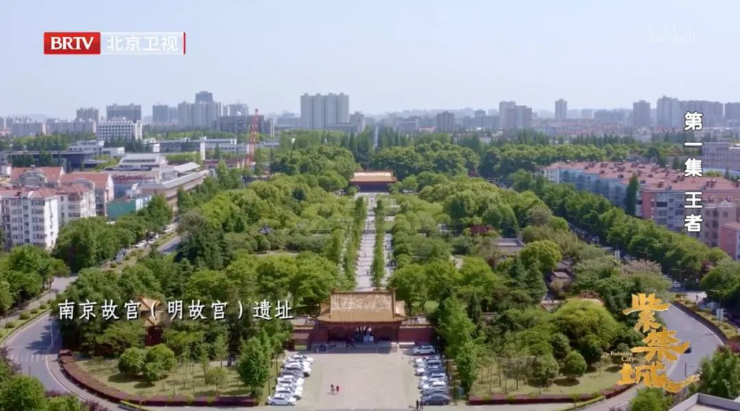 《紫禁城》影评:颠倒众生!9.4分国产良心,拍出了极致东方美