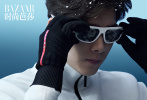 1月11日，李易峰拍摄的《时尚芭莎》电子刊时尚写真发布。李易峰身穿温暖的滑雪服，置身冰雪国度，不畏严寒，勇敢破冰向前，滑雪姿态潇洒，将冬日氛围感拉满！
​