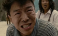 《殺生》中的黃渤不愧是個狠人，被車撞后面不改色，把任達(dá)華都嚇懵了