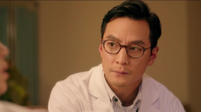 《滚蛋吧肿瘤君》 白百何得了绝症，亲戚朋友陪伴她走到最后