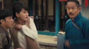 笑功震武林：十八銀魔襲擊福星鎮(zhèn)，女間諜易容要控制軍閥千金