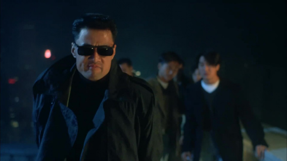 赤子威龙：李连杰在黑帮卧底，给于荣光出抢钱计划