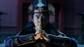 武媚娘為搶亢龍锏找來各路殺手，來輔佐馮紹峰
