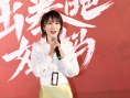 《出拳吧，媽媽》首映禮 譚卓自曝片場(chǎng)被打斷肋骨