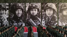 士兵嫌弃当排爆兵没意思，眼前默哀的场景让他傻眼