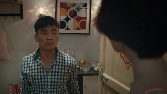 辣妹不信有外星人，王宝强飙车吓得她乱叫