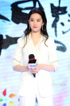 时隔16年再演古装 神仙姐姐刘亦菲百变造型照回顾
