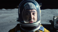 《独行月球》曝“宇宙最后的人类”版预告 沈腾出演史上最孤独角色