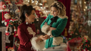 艾米莉亚·克拉克与杨紫琼首度合作 《去年圣诞》会带来怎样的惊喜？