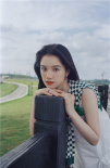 氧氣感少女！張婧儀夏日寫真曝光 白衣飄飄擁抱大自然