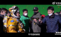 【時光網(wǎng)專訪《獨行月球》導演張吃魚】科幻喜劇電影《獨行月球》現(xiàn)已上映，編劇、導演 張吃魚 與時光網(wǎng)記者暢談了電影的幕后故事。張吃魚分享了影片從劇本到拍攝的孕育過程，以及自己的喜劇理念。對于沈騰和郝瀚所付出的努力，他也表達了自己的敬意。在張吃