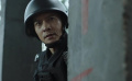 毒枭打算和人质同归于尽，最后被特警制服