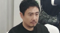有“起床氣”的沈騰 像不像剛睡醒的你