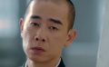 被公开否认恋情，陈小春落寞离场