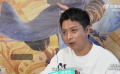 【时光网专访《新神榜：杨戬》导演赵霁】《新神榜：杨戬》上周公映，导演 赵霁LCA 与时光网记者畅谈了电影的幕后故事。赵霁表示，以杨戬为主角创作故事，是因为很受上海美术制片厂《宝莲灯》中“劈山救母”情节的触动。在场景设计方面，受到了敦煌莫高窟