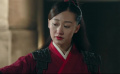 深夜伙计想调戏美女，结果反被打