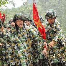 閃亮的軍號