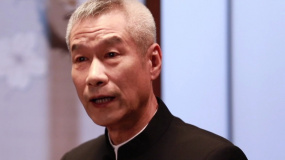 韻味十足！劉佩琦朗誦蘇軾經(jīng)典詞作《水調(diào)歌頭·明月幾時(shí)有》