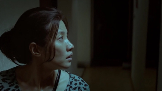 李宝莉找到宾馆，房间里的叫声让她选择报警