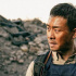 《万里归途》曝“逆行版”海报 张译逆行奔赴战区
