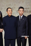 《萬(wàn)里歸途》國(guó)慶檔領(lǐng)跑 獨(dú)家曝光張譯的西裝美學(xué)