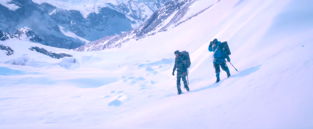 电影频道10月20日11:30播出冒险电影《冰峰暴》