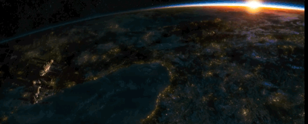 宇宙探索!电影频道12月4日22:20播出《地心引力》