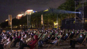 海南岛国际电影节户外放映单元 在沙滩岛屿与光影相约
