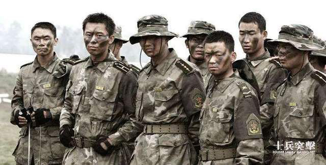 《士兵突kaiyun官网开云击》制片人被捕姜文主演投资7亿的《曹操》有后文吗？(图1)