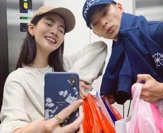 曾之喬、辰亦儒