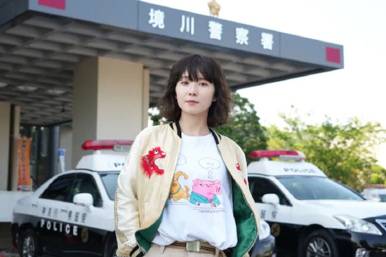 松岡茉?xún)?yōu)出演日劇《初戀的惡魔》