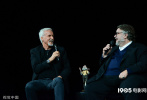 近日，电影《吉尔莫·德尔·托罗的匹诺曹》在美国洛杉矶举行放映活动。导演吉尔莫·德尔·托罗、詹姆斯·卡梅隆、亚历山大·德斯普拉、雨果·史蒂文森、席德·克罗夫特等人出席。