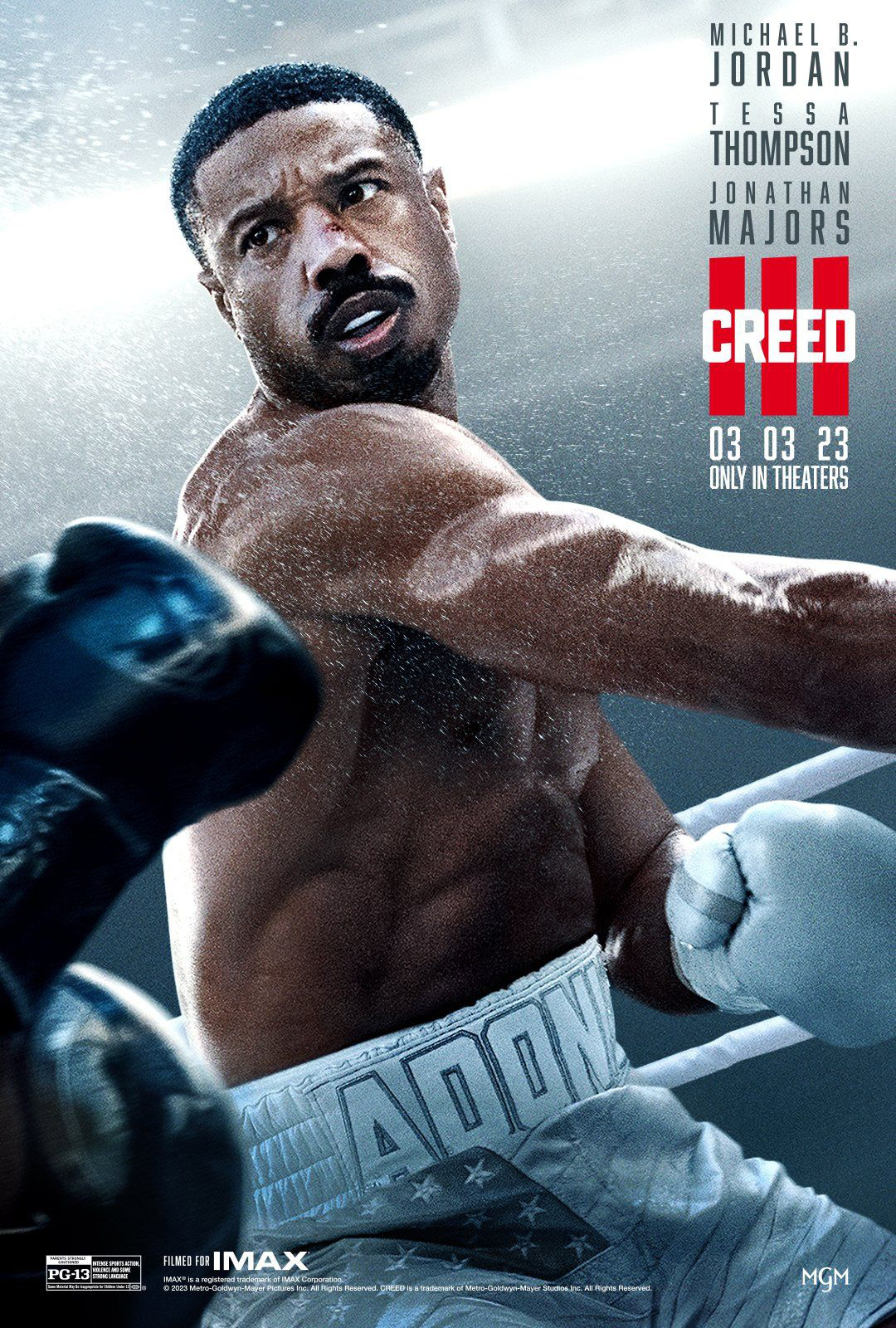电影《奎迪3》新海报首发 迈克尔·B·乔丹奋力出拳