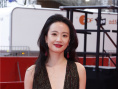 华语片《雪云》柏林首映 李梦亮相红毯彰显东方之美