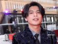 华语片《雪云》柏林首映 李梦亮相红毯彰显东方之美