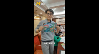 靳东收藏新疆小朋友的美术作品
