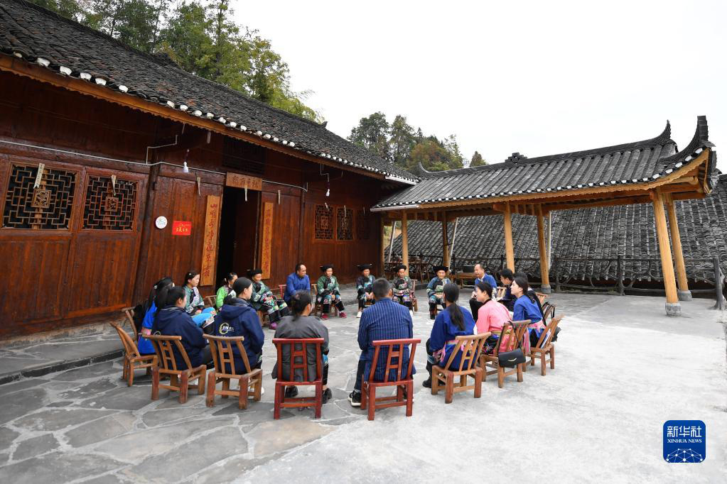 凝心铸魂向复兴——写在学习贯彻习新时代中国特色社会主义思想主题教育启动之际kb体育 网址 kb体育app(图5)