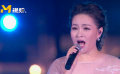雷佳演唱《人世间》主题曲