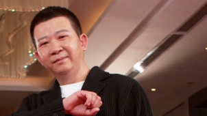 高速慢镜头下的饶晓志，定格饶晓志的影人瞬间