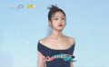 希林娜依·高亮相第30屆大學(xué)生電影節(jié)“青春之夜”紅毯